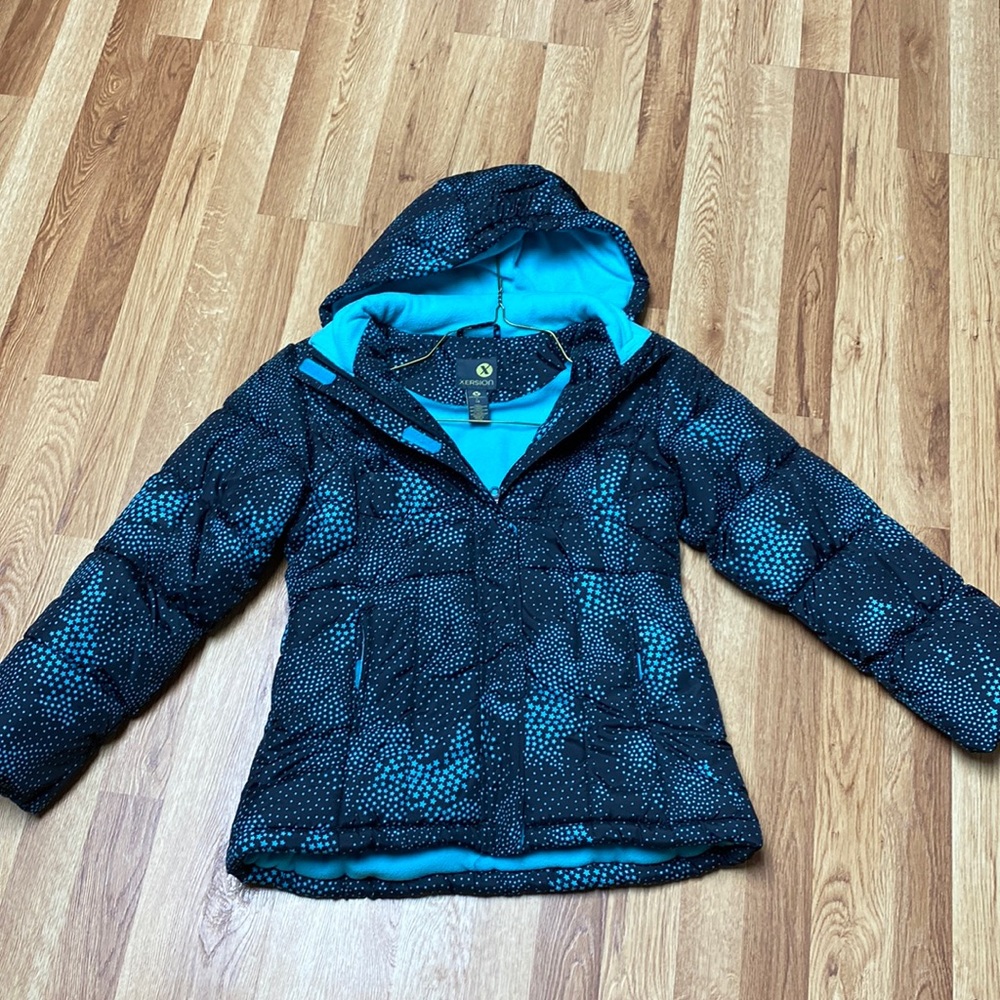 Girls’ 14 dark background w stars